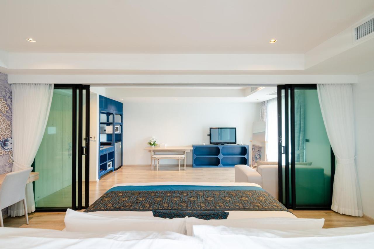 Bhukitta Boutique Hotel Phuket Town Exterior foto
